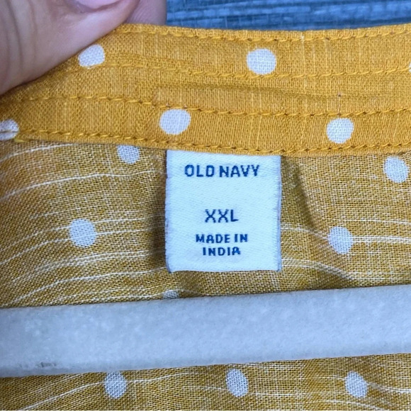 Old Navy mustard yellow polka dot top XXL relaxed fit career blouse loose EUC - Picture 3 of 6